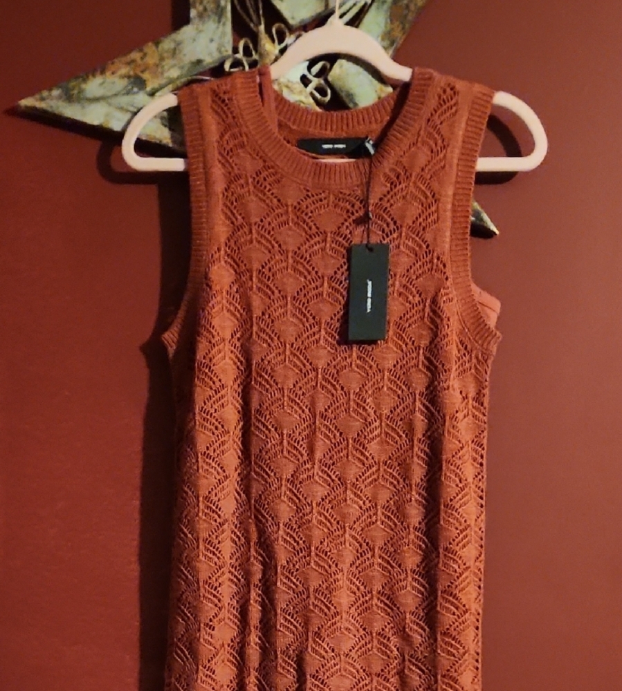 Vero Moda Textured Knit Midi Dress in Rust